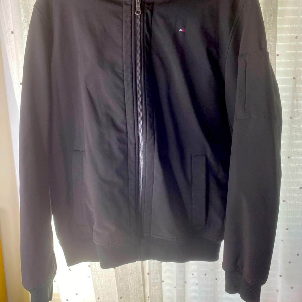 Men’s Tommy Hilfiger, medium size black jacket